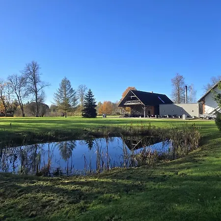 Kivi Puhkemajad * Kauda
